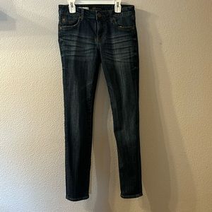 Kut from the Kloth Catherine boyfriend jeans size 00